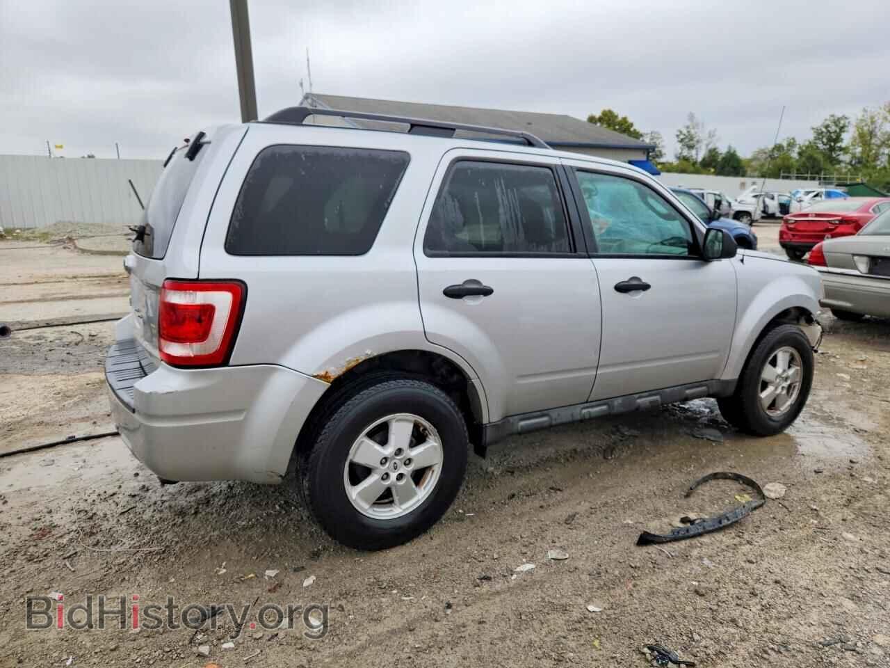 2010 FORD ESCAPE - VIN: 1FMCU0D77AKC67257 - Фото 3