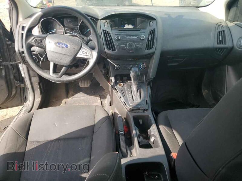2017 Ford FOCUS (VIN 1FADP3E22HL230213) — фото 8 из 12