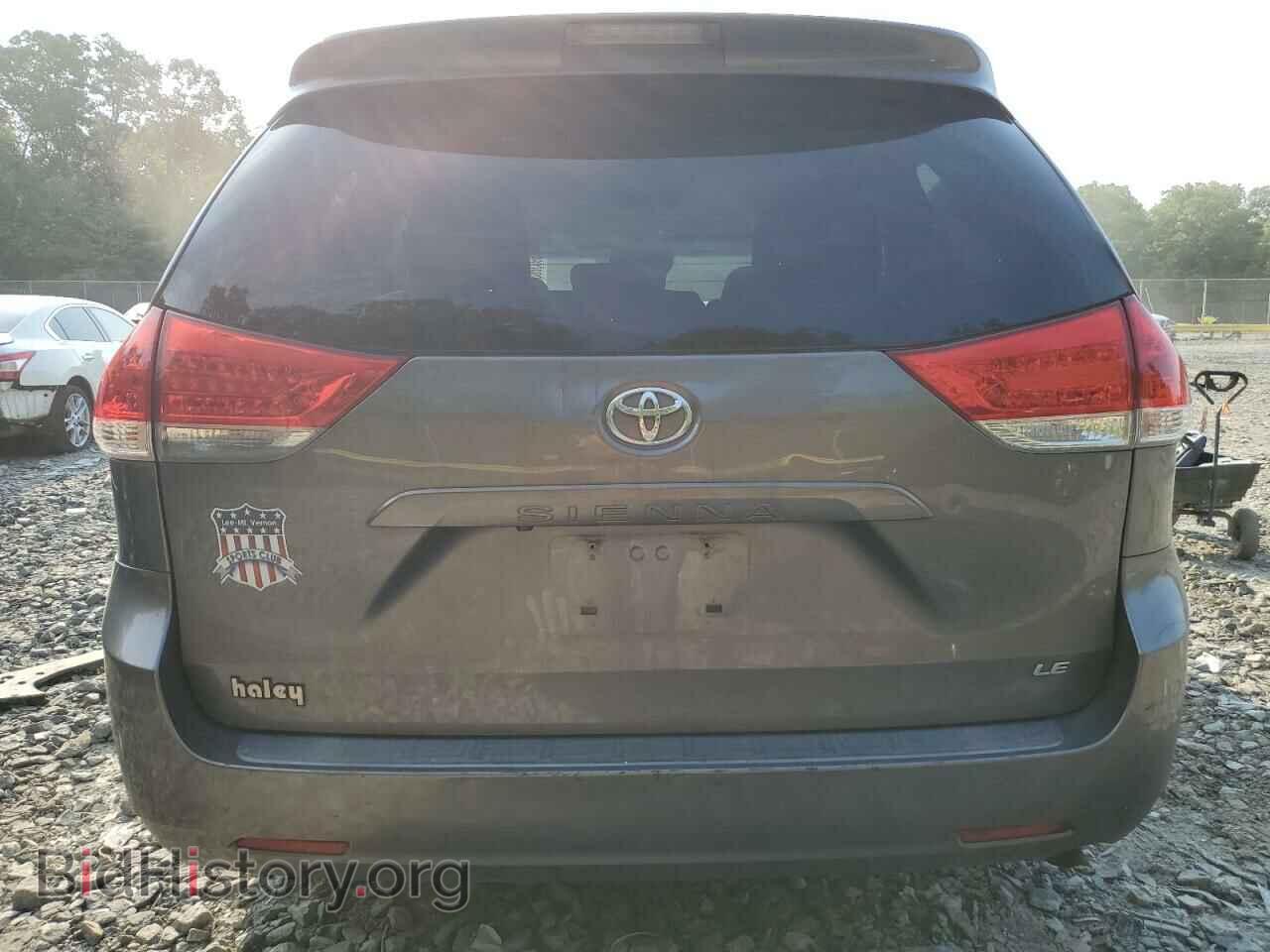 2011 TOYOTA All Models - VIN: 5TDKK3DC1BS077209 - Фото 6