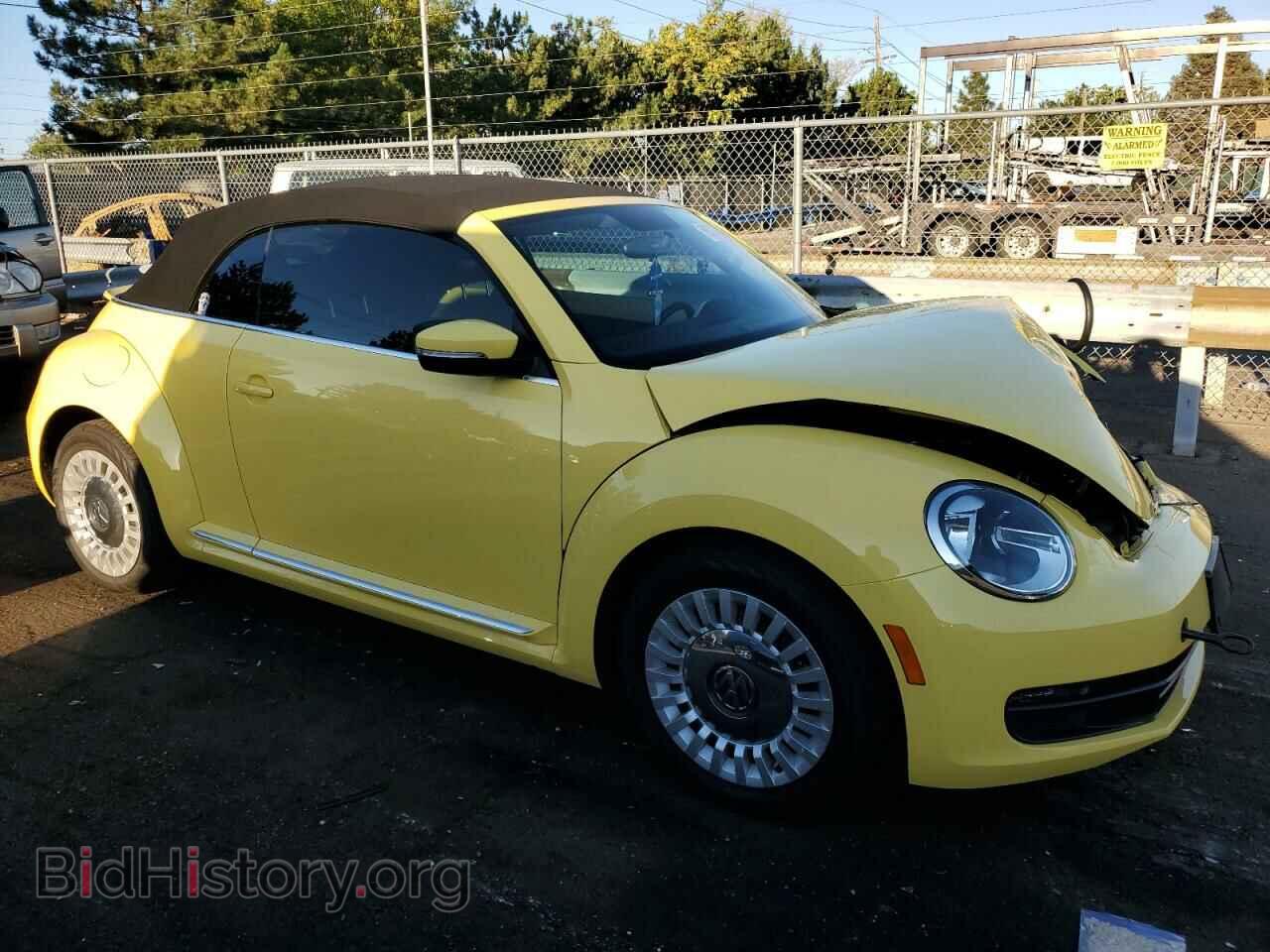 2013 VOLKSWAGEN BEETLE - VIN: 3VW5X7AT1DM824351 - Фото 4