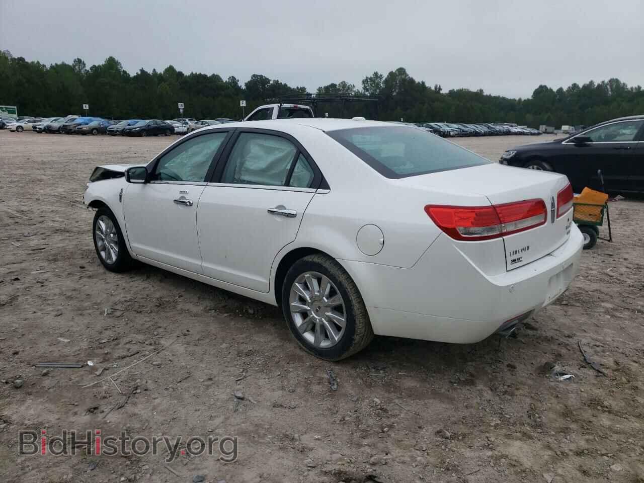 2011 LINCOLN MKZ - VIN: 3LNHL2JC6BR770023 - Фото 2