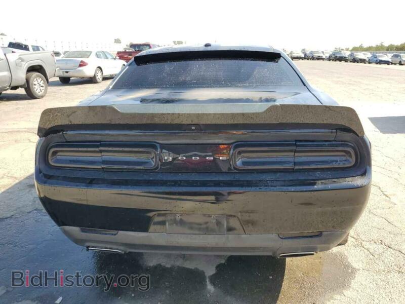 2019 Dodge CHALLENGER (VIN 2C3CDZAG6KH593979) — photo 6 of 13