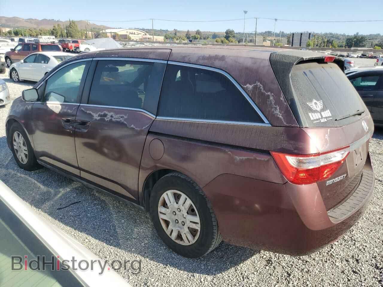 2011 HONDA All Models - VIN: 5FNRL5H2XBB036672 - Фото 2
