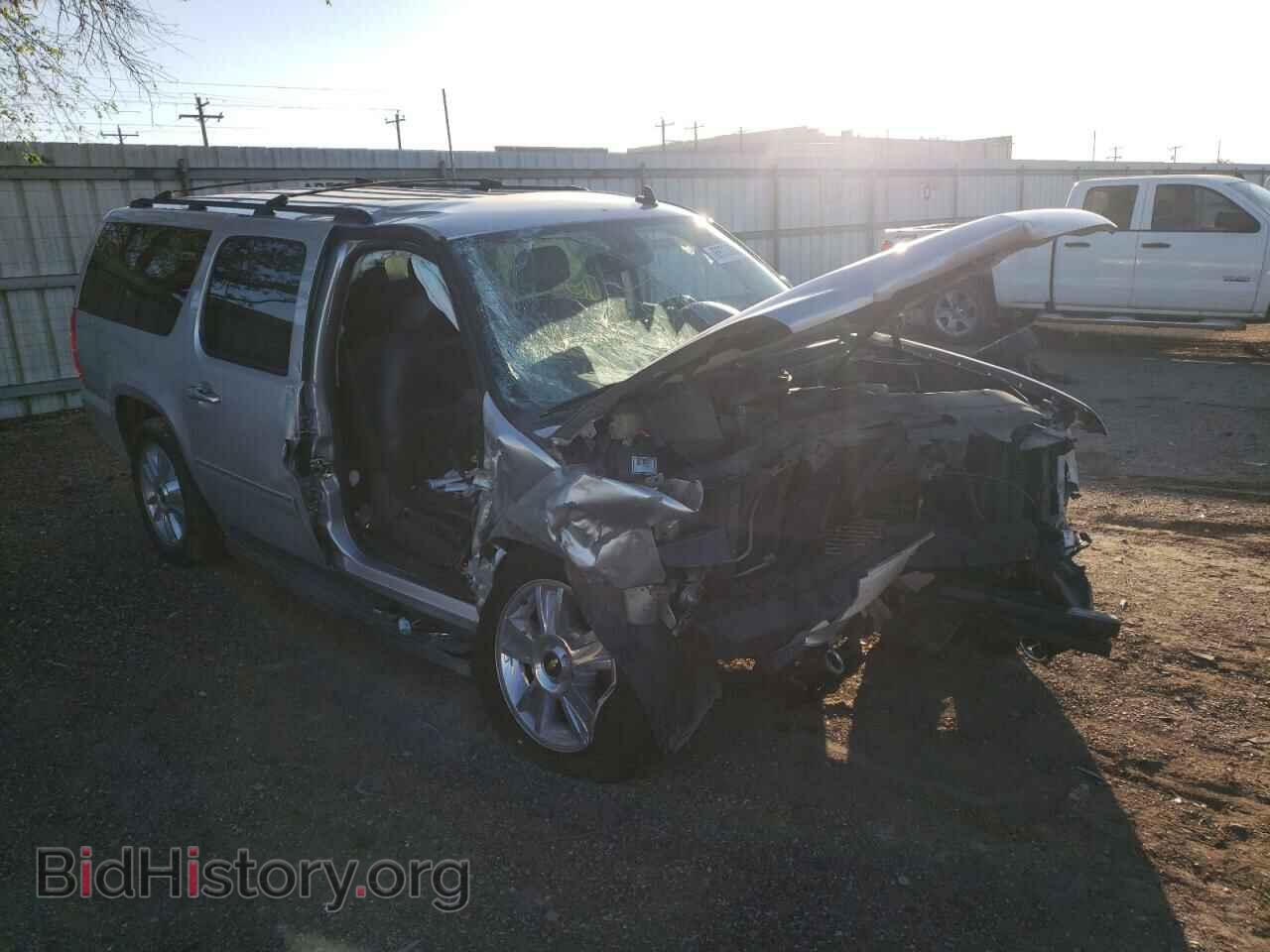 Фотография 1GNSCHE07DR105621 - CHEVROLET SUBURBAN 2013
