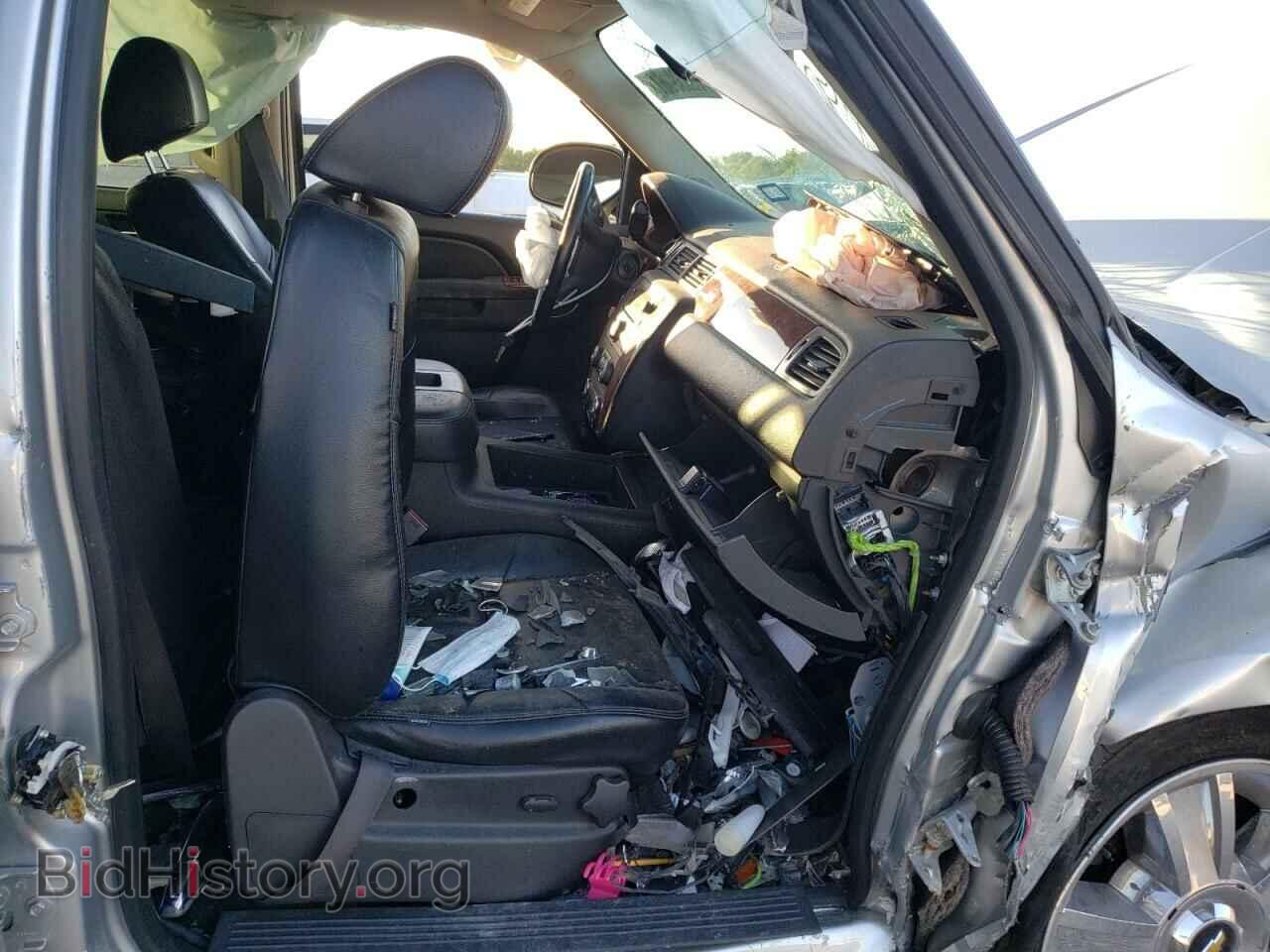 2013 CHEVROLET SUBURBAN - VIN: 1GNSCHE07DR105621 - Фото 5