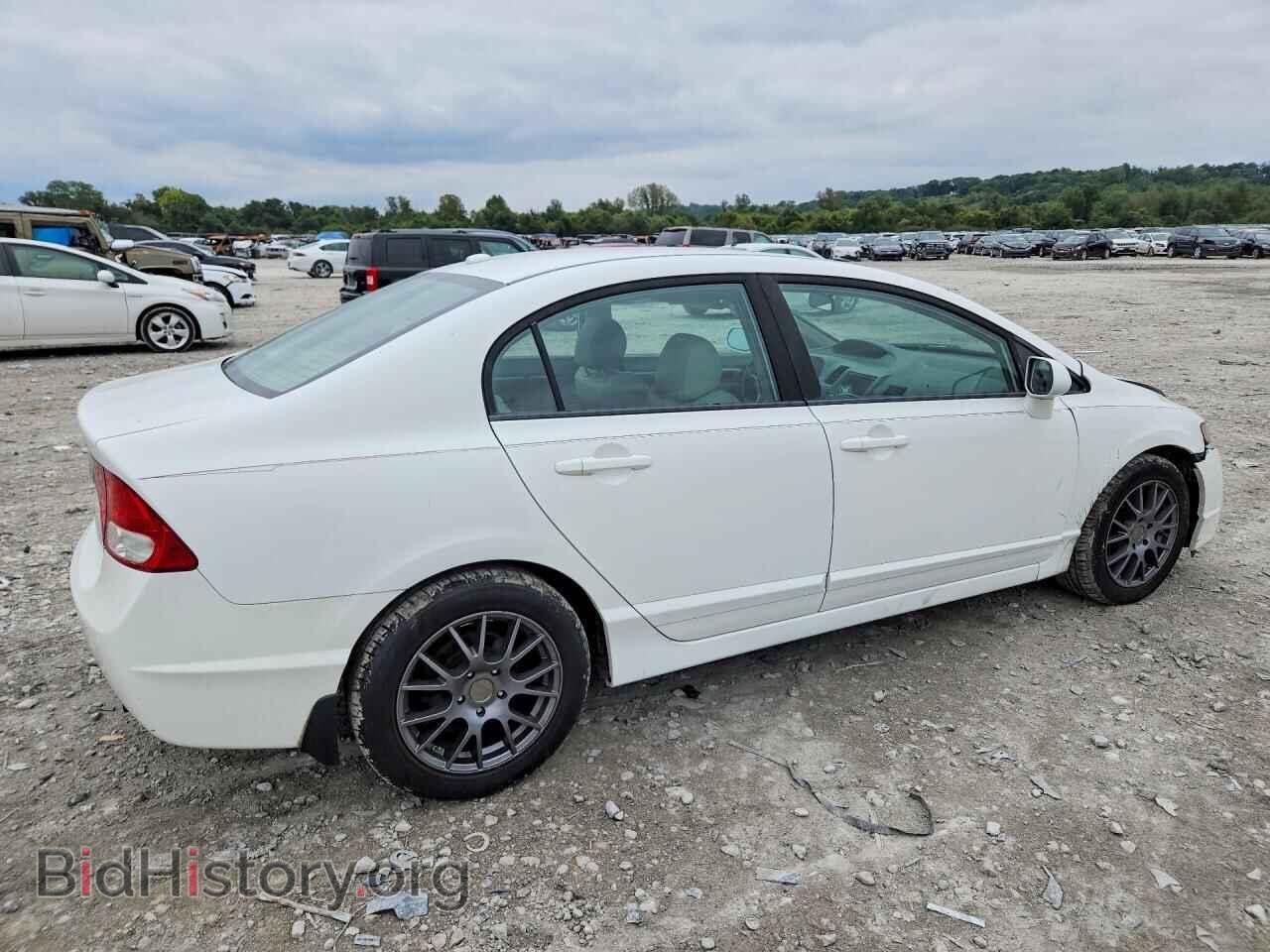 2010 HONDA CIVIC - VIN: 19XFA1F91AE013500 - Фото 3