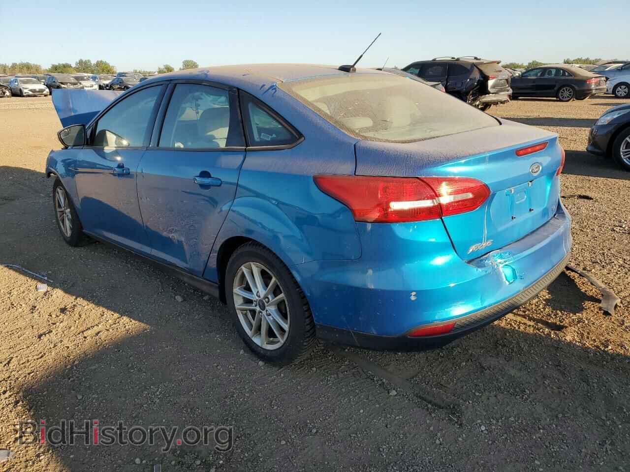 2015 FORD FOCUS - VIN: 1FADP3F28FL329887 - Photo 2