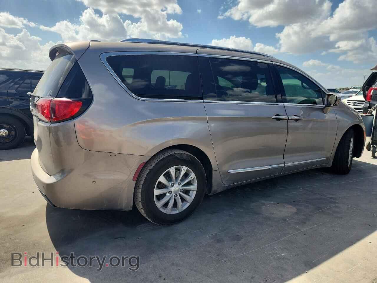 2018 CHRYSLER PACIFICA - VIN: 2C4RC1EG9JR139237 - Photo 3