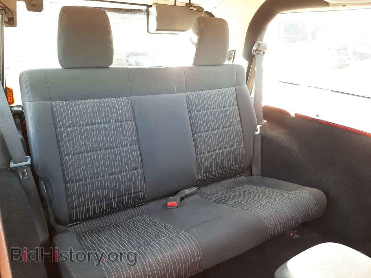 2011 JEEP WRANGLER - VIN: 1J4AA2D19BL529751 - Фото 6