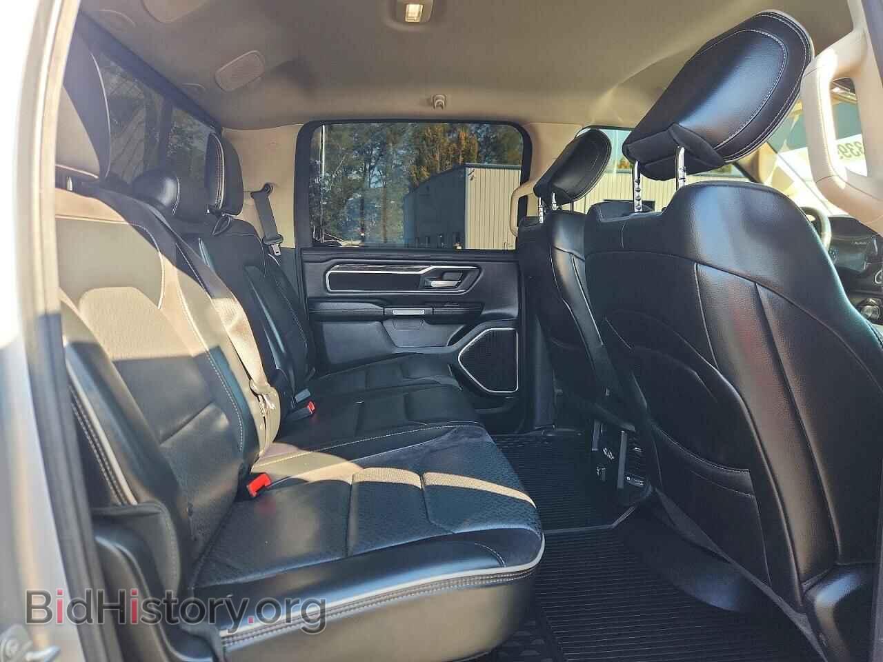 2019 RAM 1500 (VIN 1C6SRFJT7KN517836) — фото 10 из 12