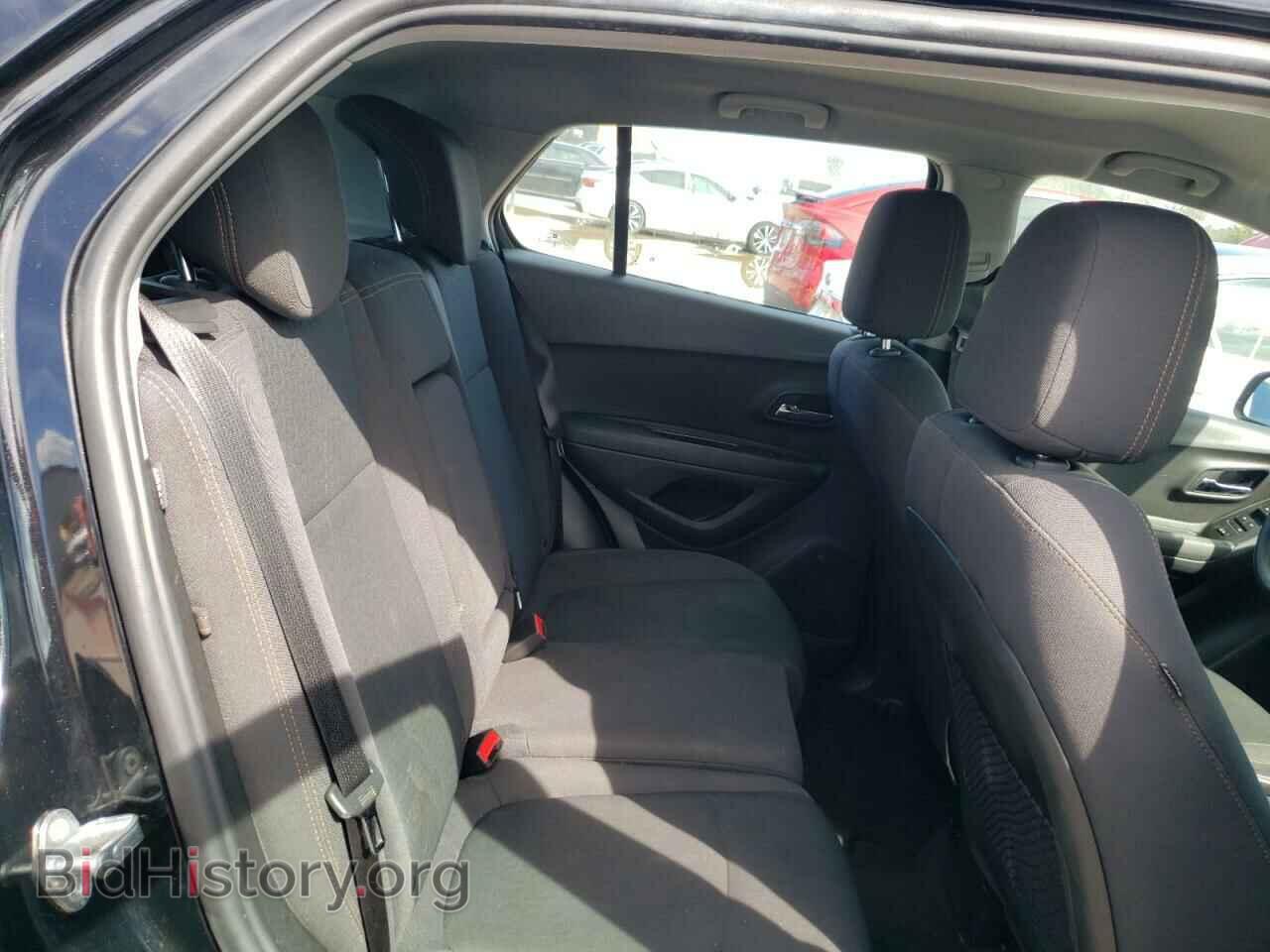 2017 CHEVROLET TRAX - VIN: 3GNCJKSB0HL274020 - Фото 10
