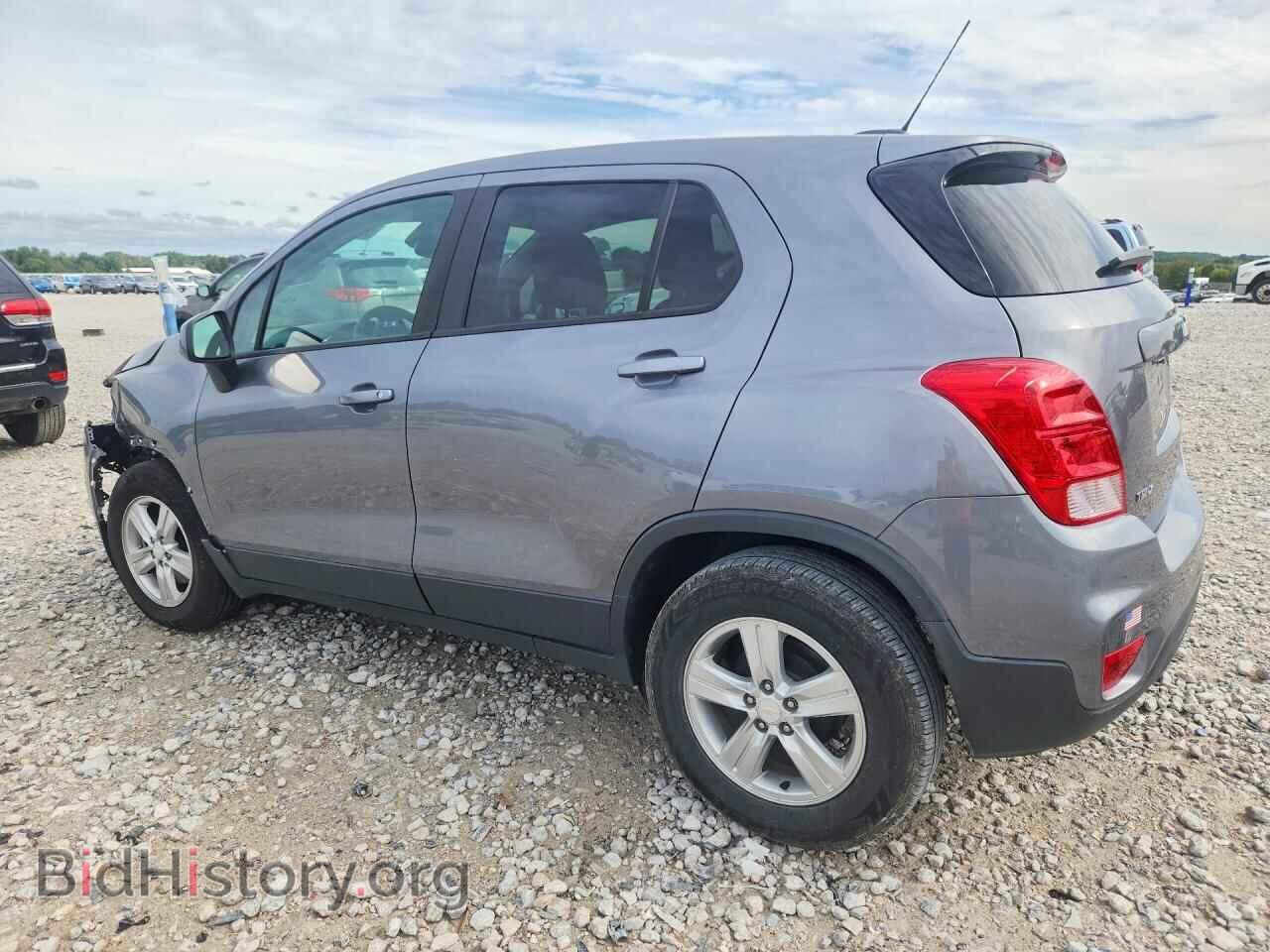 2020 CHEVROLET TRAX - VIN: 3GNCJKSB2LL222557 - Фото 2