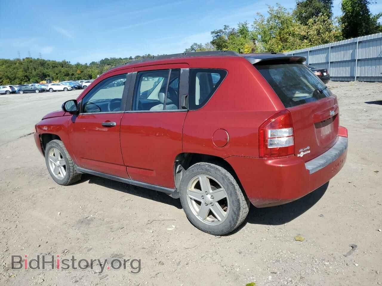 2007 JEEP COMPASS - VIN: 1J8FF47W17D122582 - Фото 2
