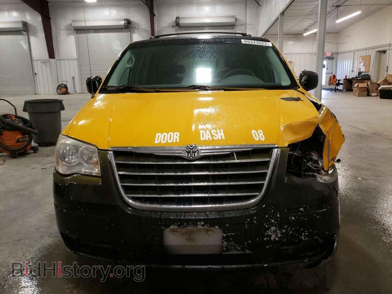 2008 CHRYSLER MINIVAN - VIN: 2A8HR54P88R716703 - Фото 5