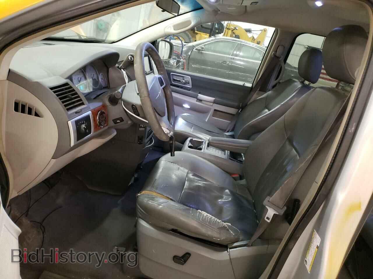 2008 CHRYSLER MINIVAN - VIN: 2A8HR54P88R716703 - Фото 7