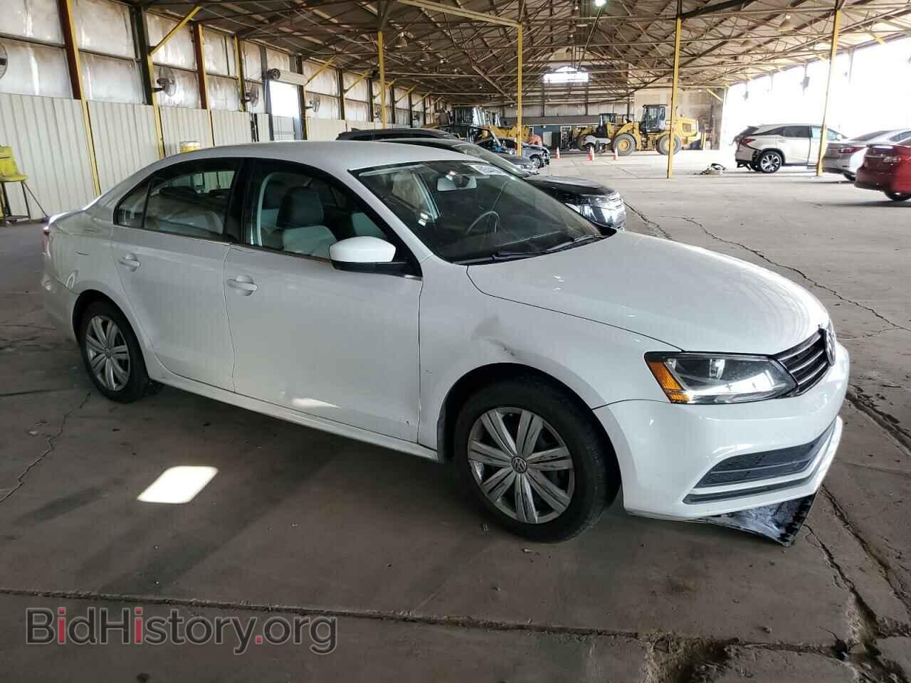 2017 VOLKSWAGEN JETTA - VIN: 3VW2B7AJ1HM285266 - Фото 4