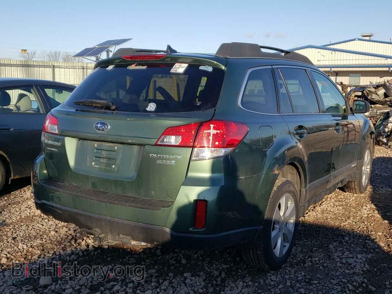 2011 SUBARU OUTBACK - VIN: 4S4BRBLC1B3318223 - Photo 4