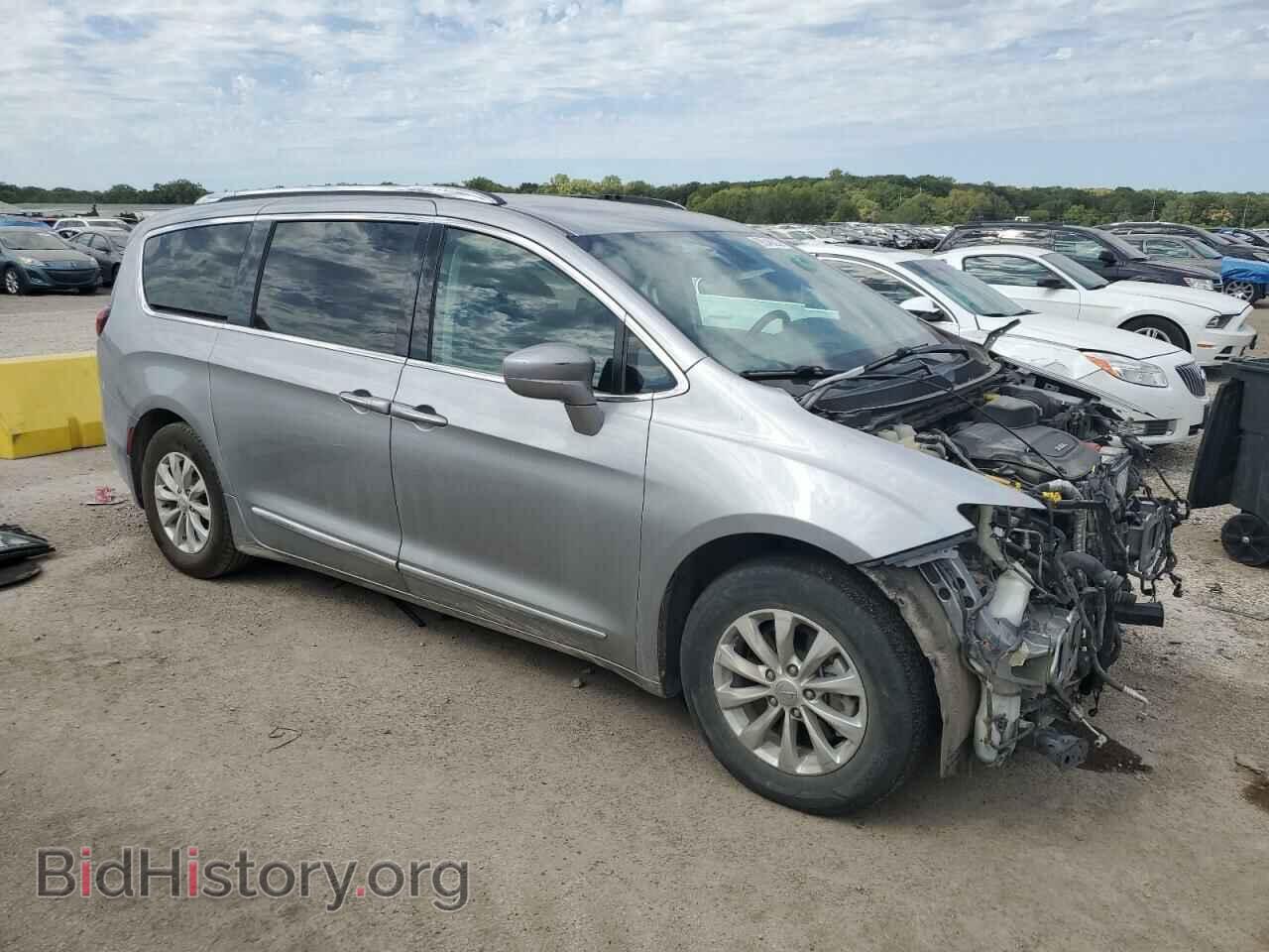 2019 CHRYSLER PACIFICA - VIN: 2C4RC1BG9KR539479 - Фото 4