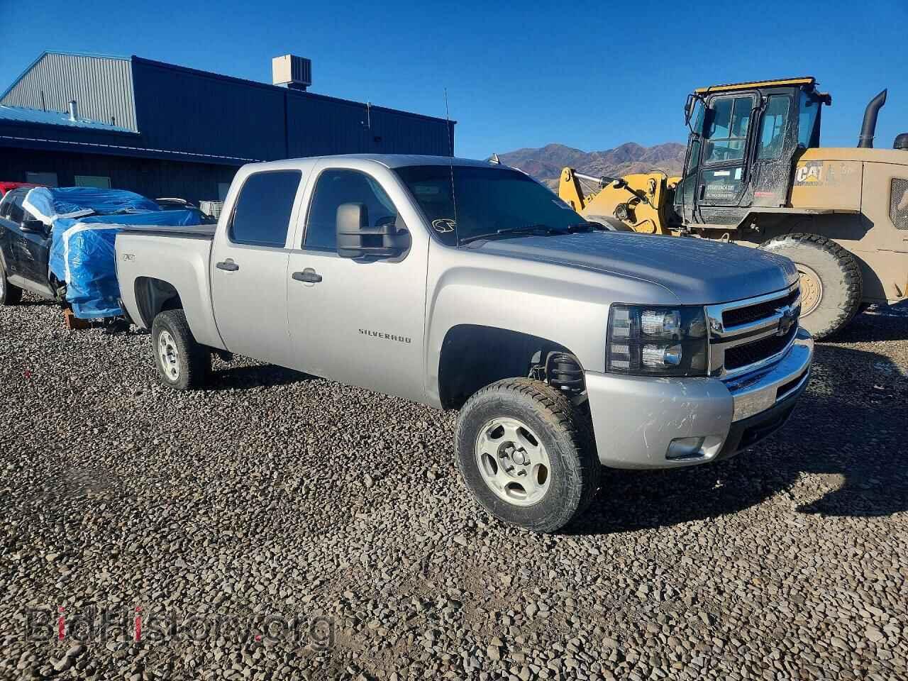 2011 CHEVROLET SILVERADO - VIN: 3GCUKSE22BG200054 - Фото 4