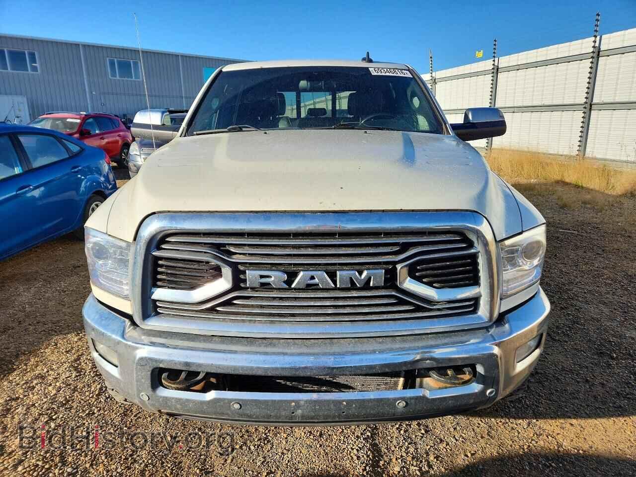 2018 RAM 3500 - VIN: 3C63R3FL5JG111282 - Photo 5