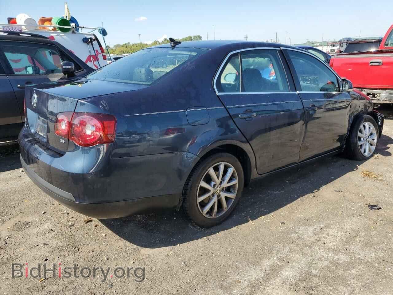 2010 VOLKSWAGEN JETTA - VIN: 3VWRZ7AJ9AM044314 - Фото 3