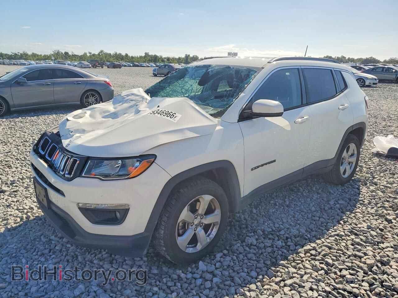 Photo 3C4NJDBB1HT628012 - JEEP COMPASS 2017