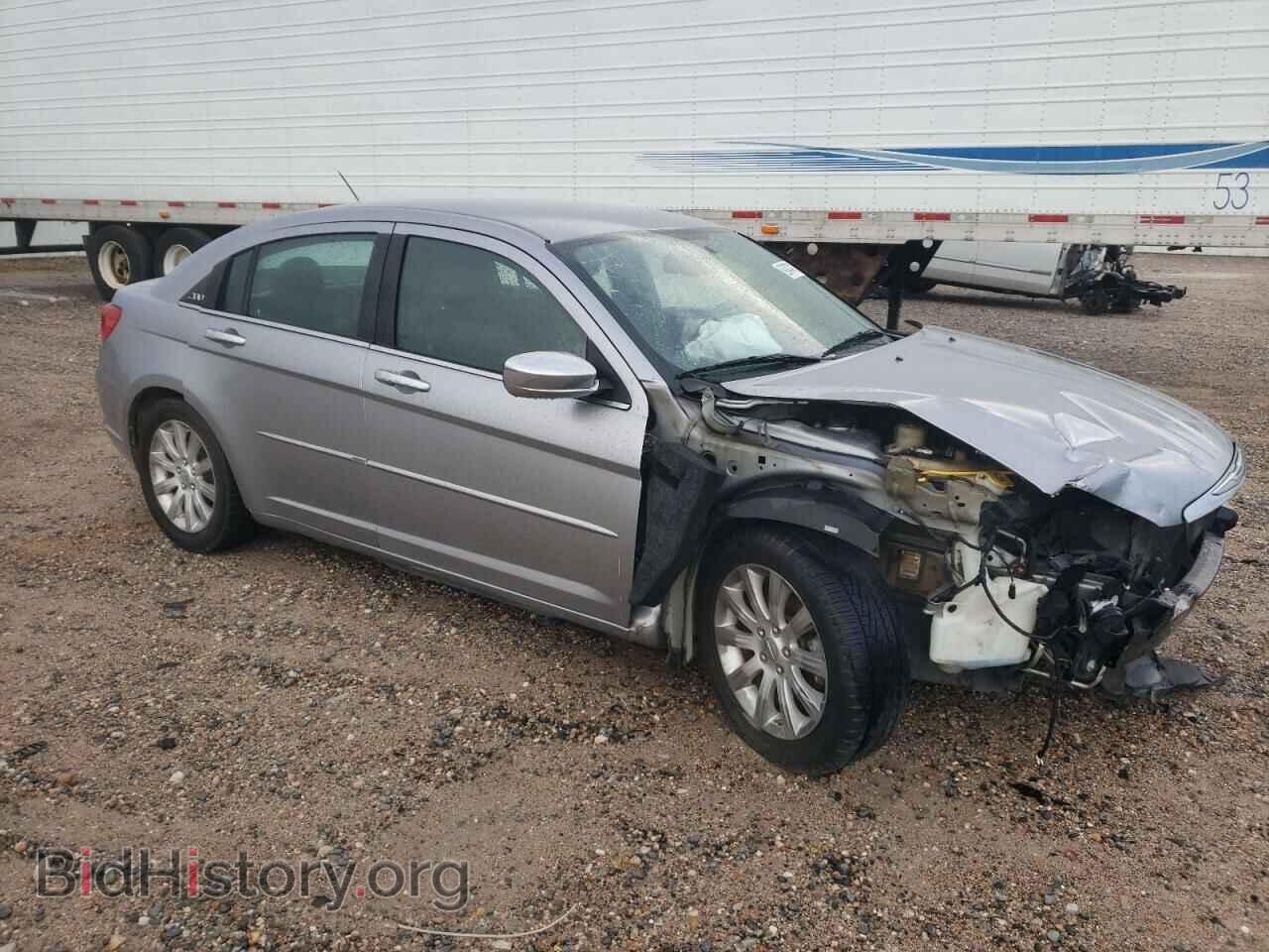 2013 CHRYSLER 200 - VIN: 1C3CCBCG9DN558998 - Фото 4