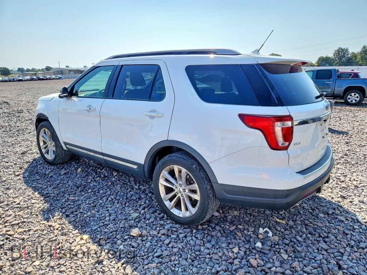 2018 FORD EXPLORER - VIN: 1FM5K8D82JGC40587 - Photo 2