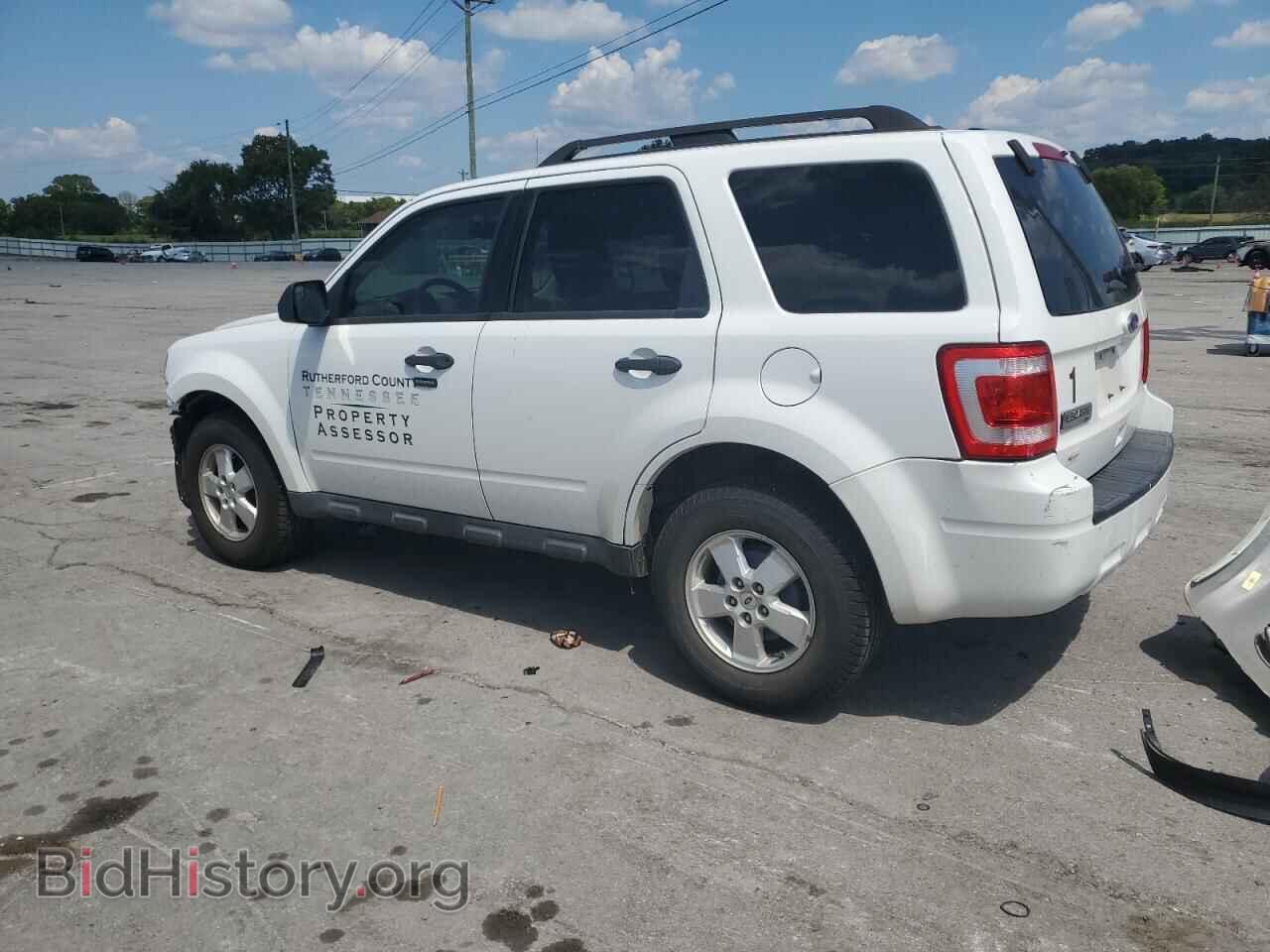 2011 FORD ESCAPE - VIN: 1FMCU9D73BKC31135 - Фото 2