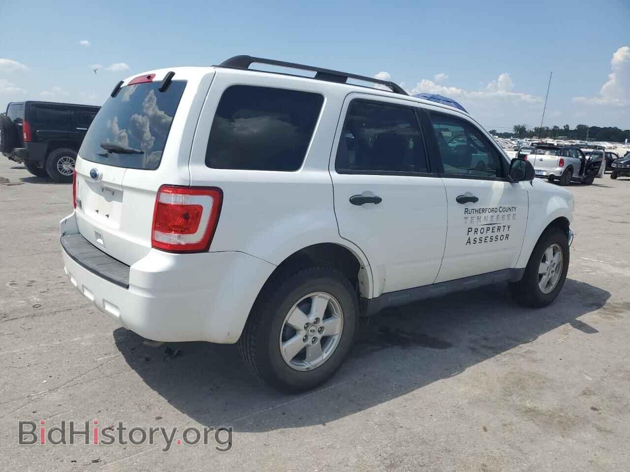 2011 FORD ESCAPE - VIN: 1FMCU9D73BKC31135 - Фото 3