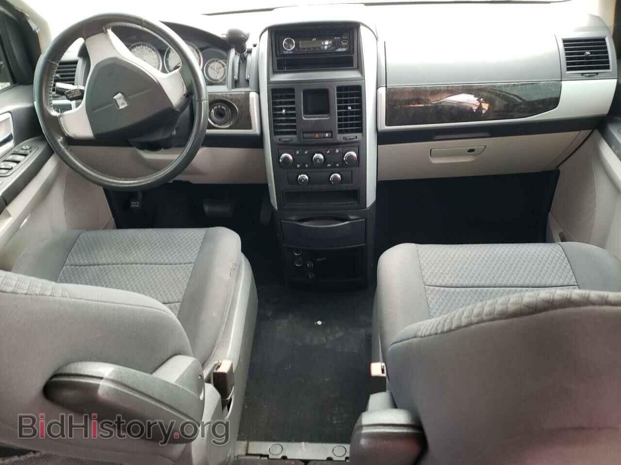 2010 DODGE CARAVAN - VIN: 2D4RN5D18AR196742 - Фото 8