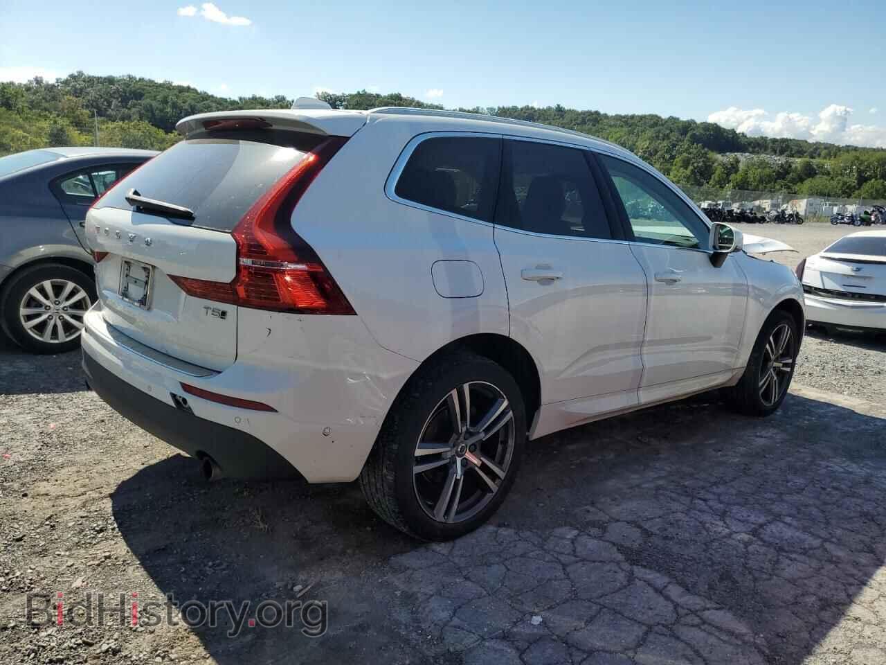 2019 VOLVO XC60 - VIN: LYV102RK5KB209440 - Фото 3