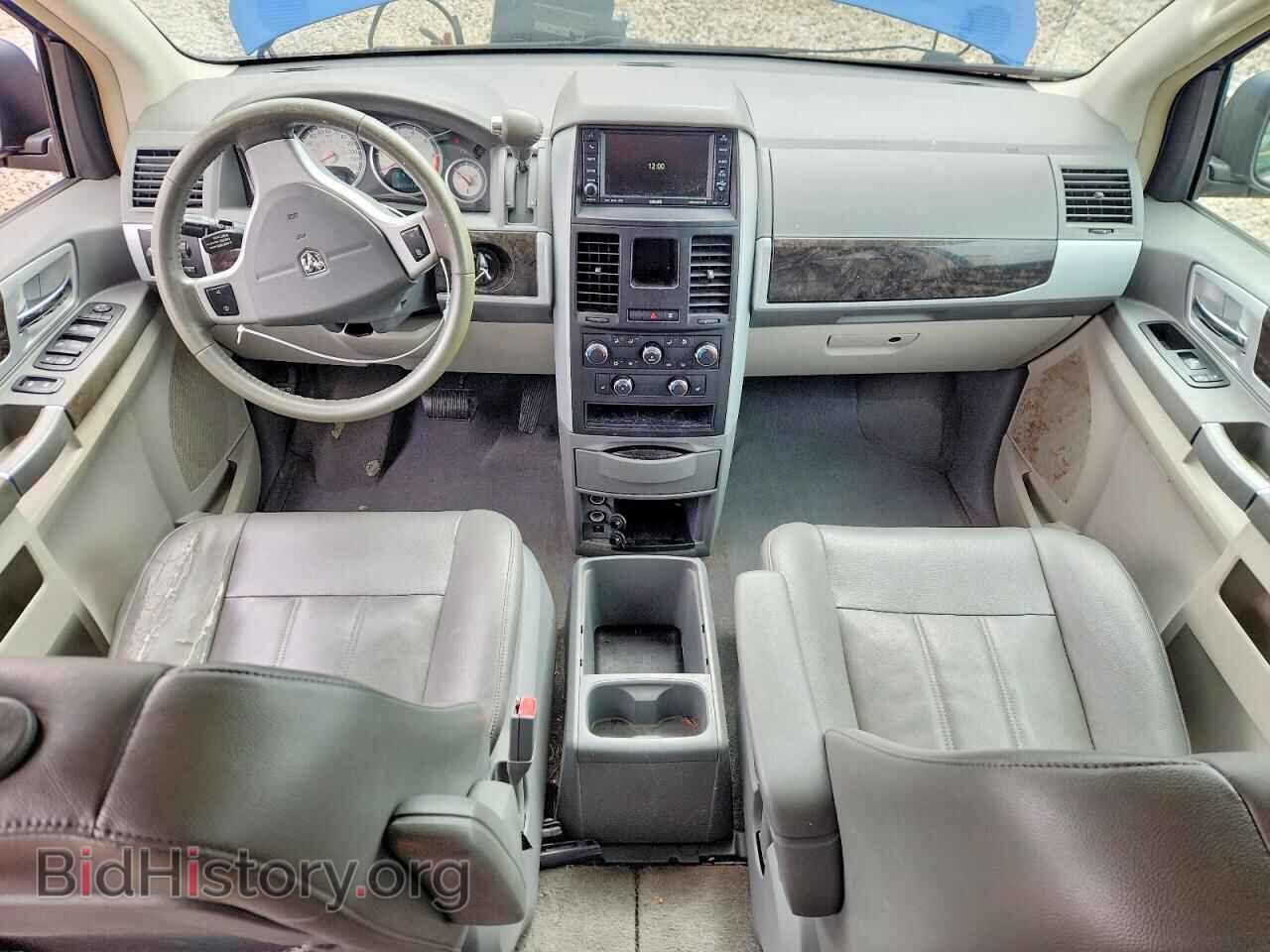 2010 DODGE CARAVAN - VIN: 2D4RN5DX3AR123623 - Фото 8
