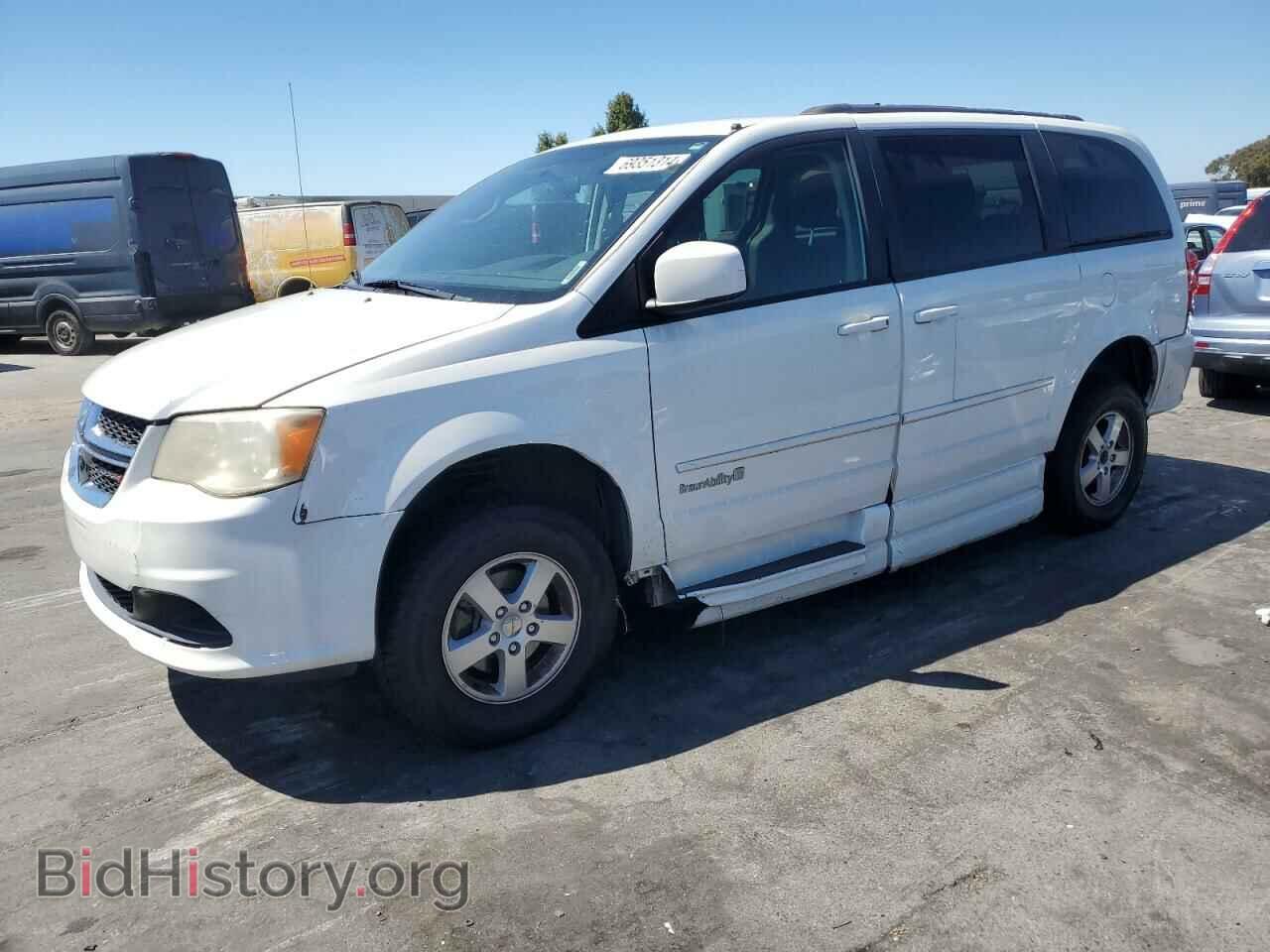 Фотография 2D4RN3DG1BR755817 - DODGE CARAVAN 2011