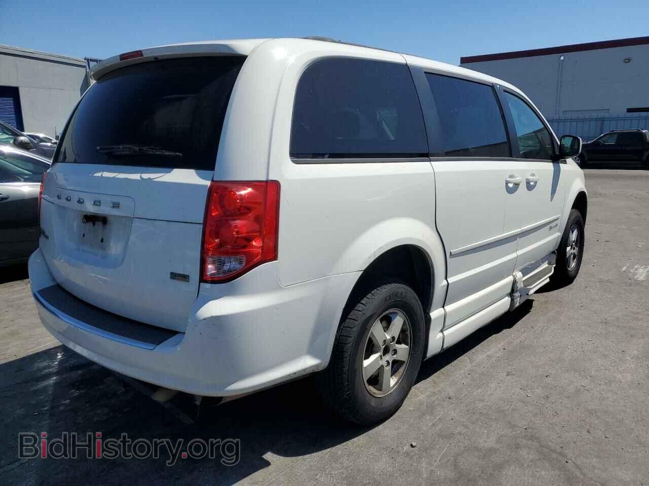 2011 DODGE CARAVAN - VIN: 2D4RN3DG1BR755817 - Фото 3