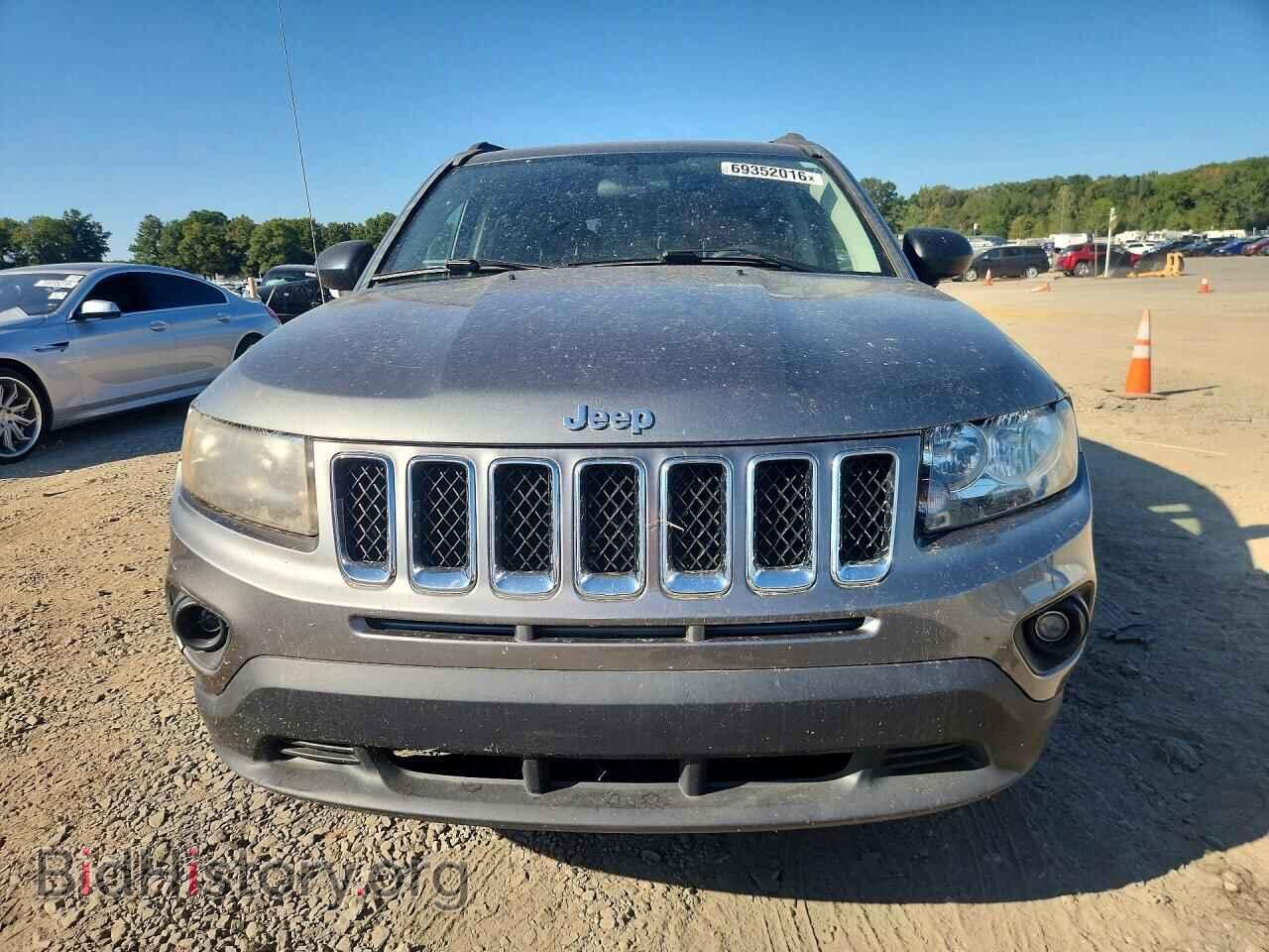 2014 JEEP COMPASS - VIN: 1C4NJCBA3ED573811 - Photo 5