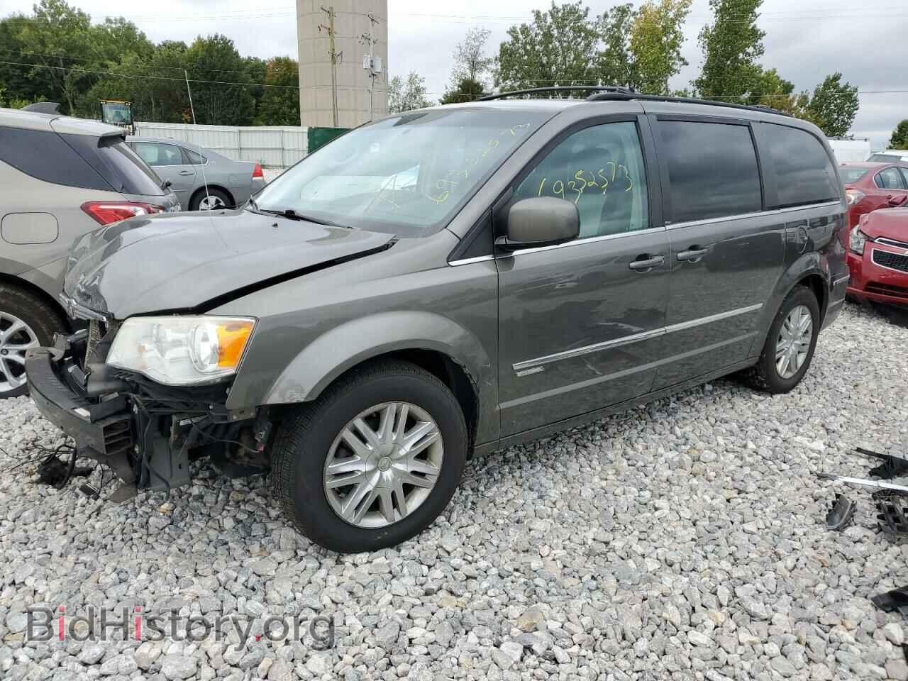 Photo 2A4RR5DX2AR279843 - CHRYSLER MINIVAN 2010