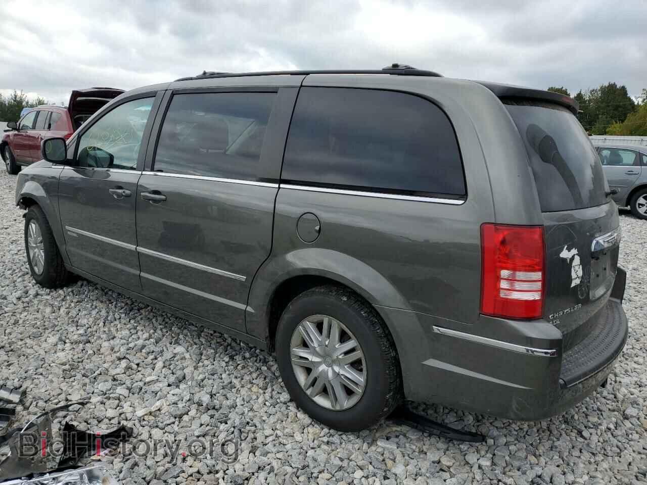 2010 CHRYSLER MINIVAN - VIN: 2A4RR5DX2AR279843 - Фото 2