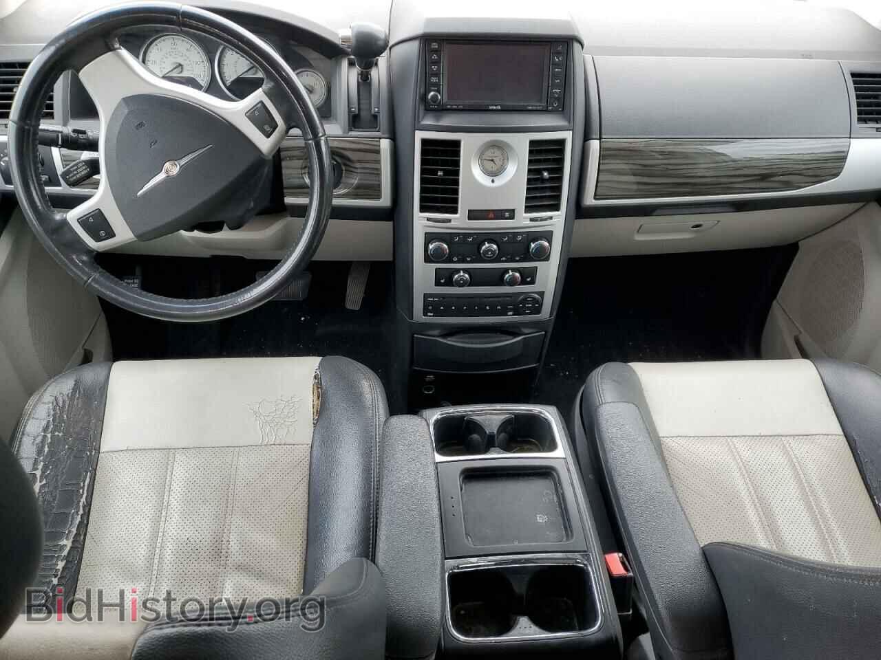 2010 CHRYSLER MINIVAN - VIN: 2A4RR5DX2AR279843 - Фото 8