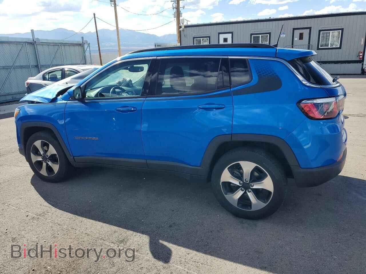 2018 JEEP COMPASS - VIN: 3C4NJDBB0JT104811 - Фото 2