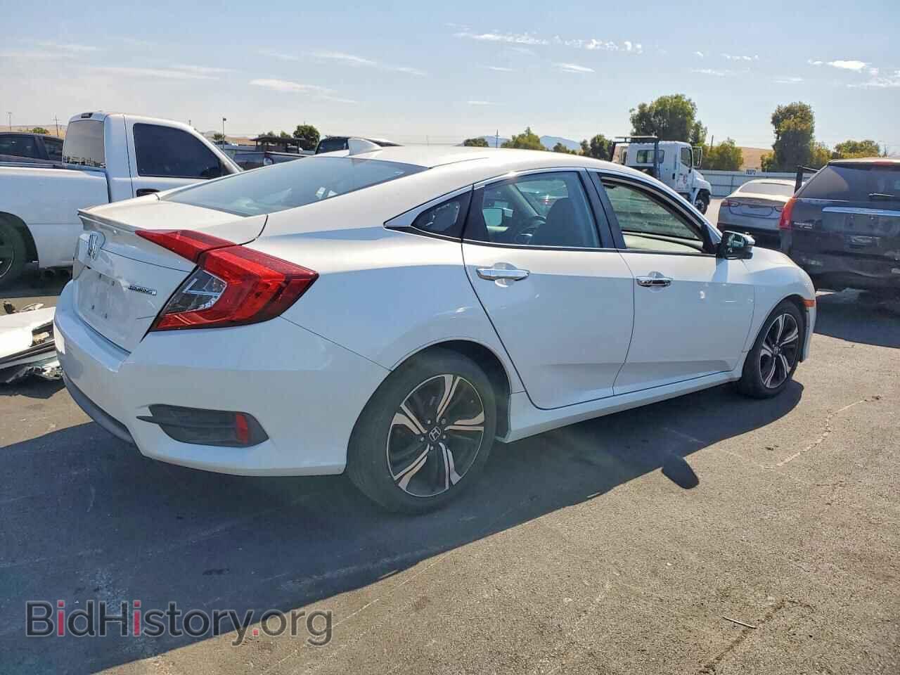 2017 HONDA CIVIC - VIN: 2HGFC1F92HH651023 - Фото 3