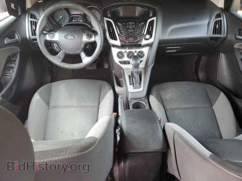 2014 Ford FOCUS (VIN 1FADP3F24EL367261) — photo 8 of 14