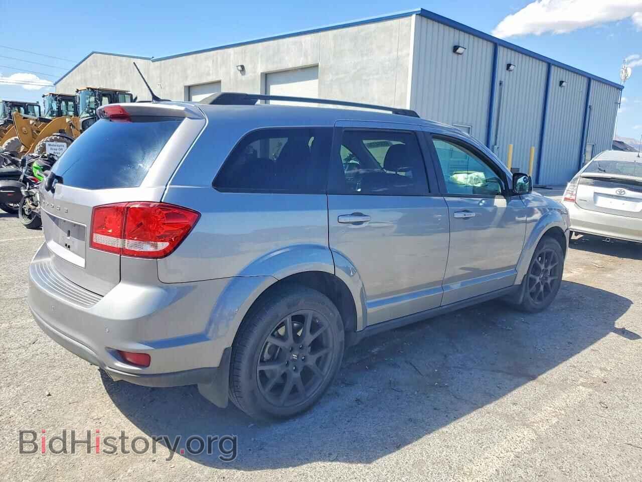 2018 DODGE JOURNEY - VIN: 3C4PDCBG1JT218385 - Фото 3