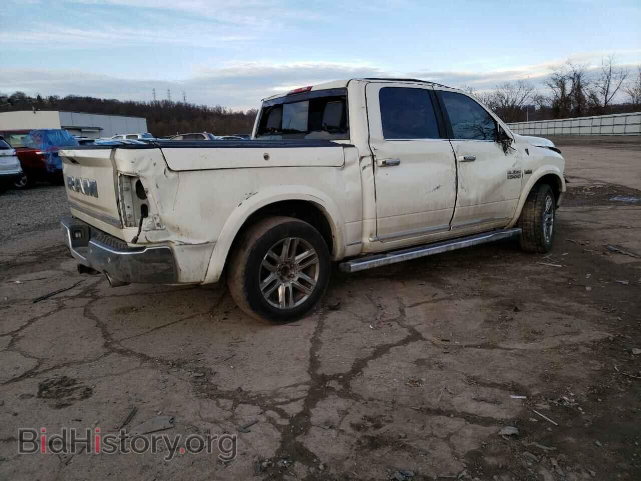 2017 RAM 1500 - VIN: 1C6RR7PT3HS666928 - Photo 3