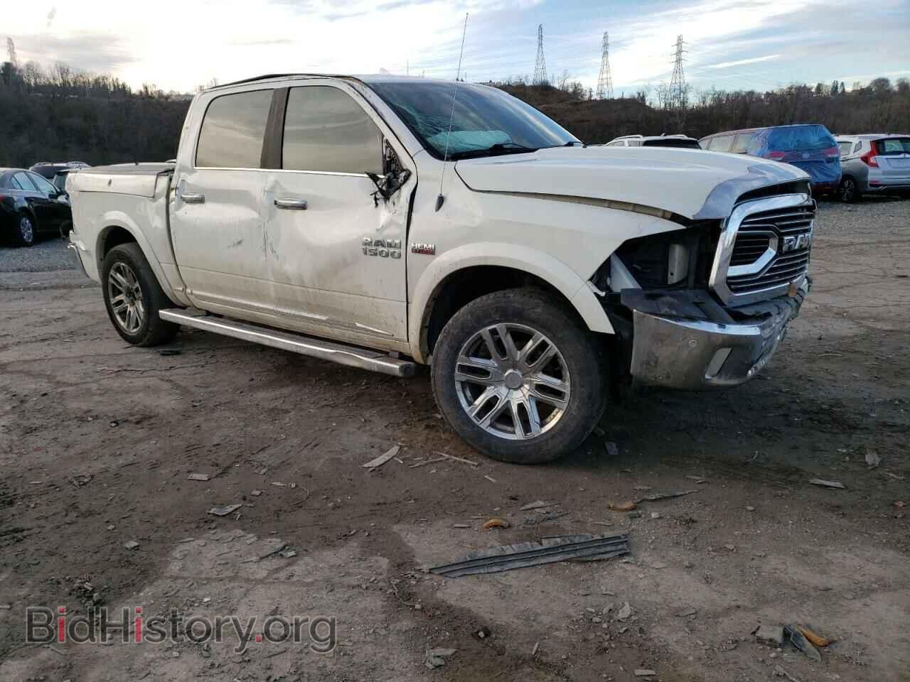 2017 RAM 1500 - VIN: 1C6RR7PT3HS666928 - Photo 4