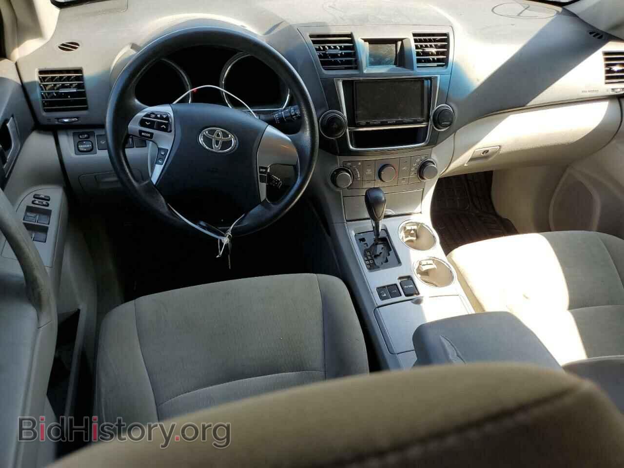 2013 TOYOTA HIGHLANDER - VIN: 5TDBK3EH8DS211145 - Фото 8