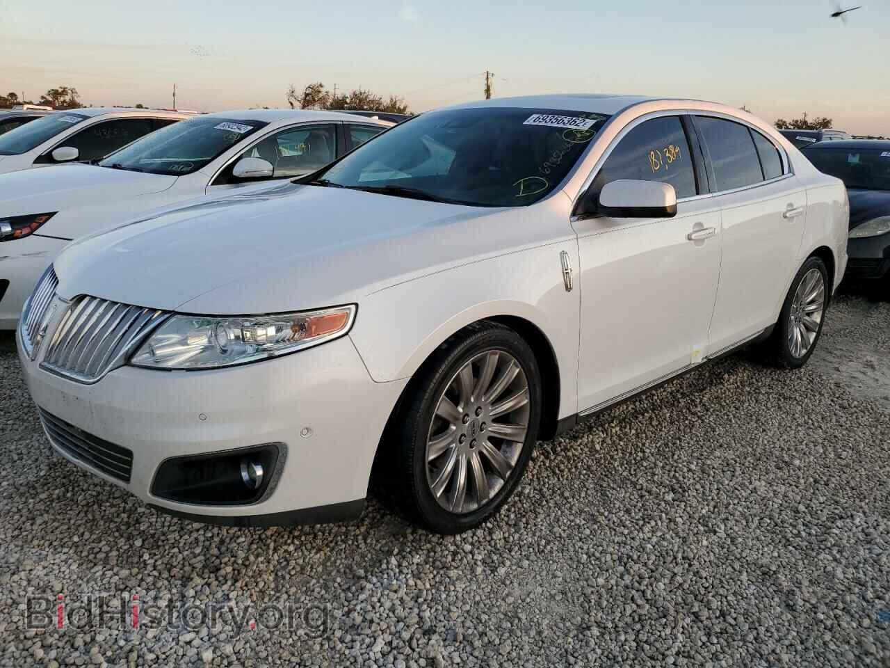 Photo 1LNHL9FT5AG613672 - LINCOLN MKS 2010