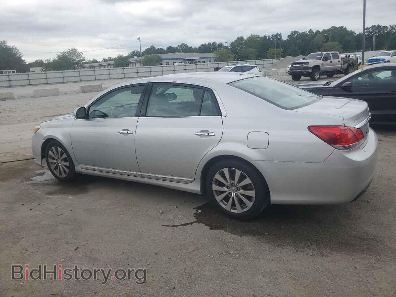 2011 TOYOTA AVALON - VIN: 4T1BK3DB5BU414124 - Фото 2