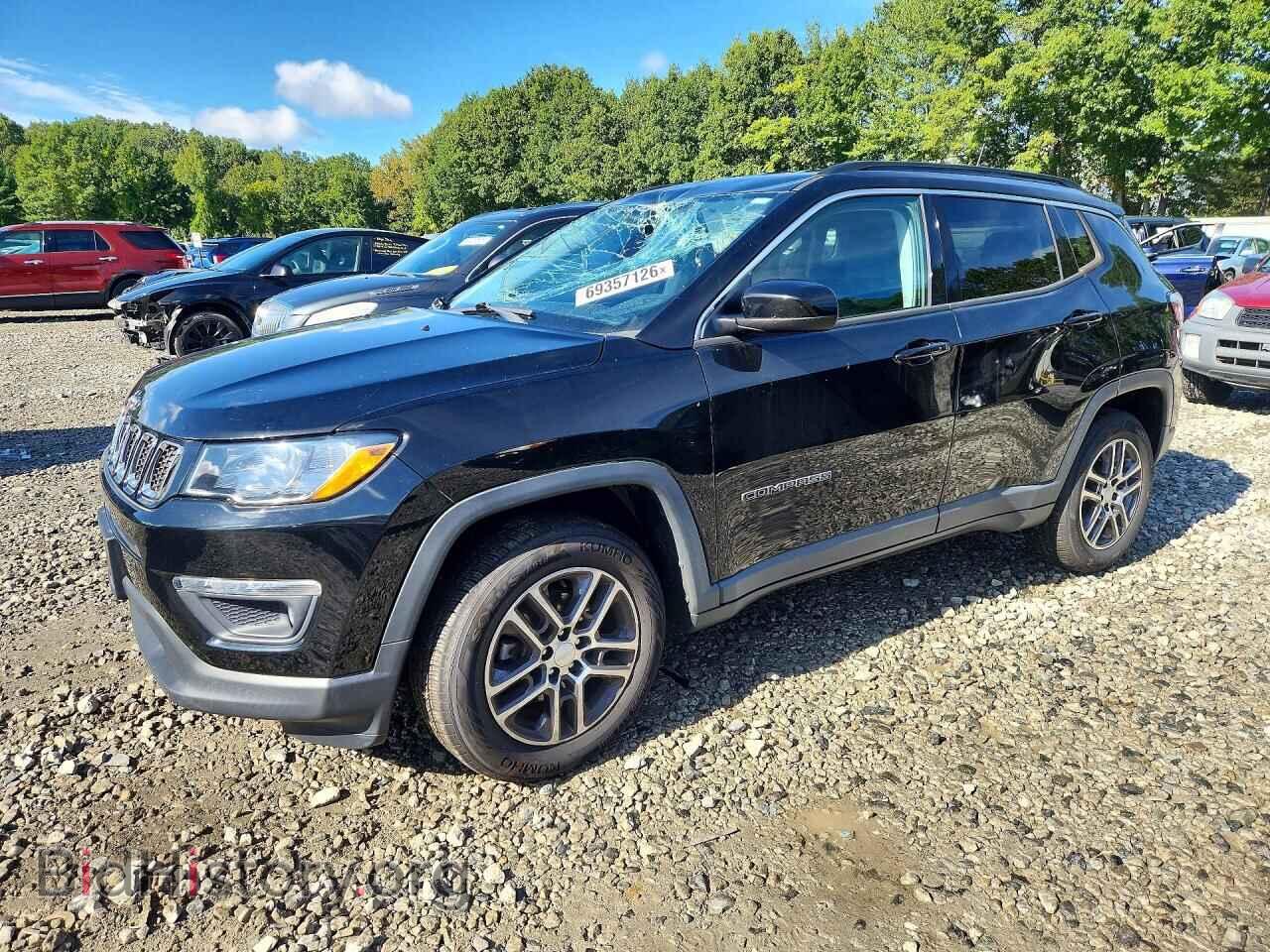 Photo 3C4NJDBBXHT609118 - JEEP COMPASS 2017