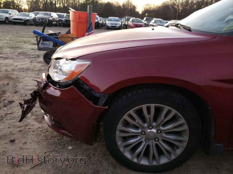 2013 Chrysler 200 (VIN 1C3CCBCG7DN520461) — photo 9 of 10